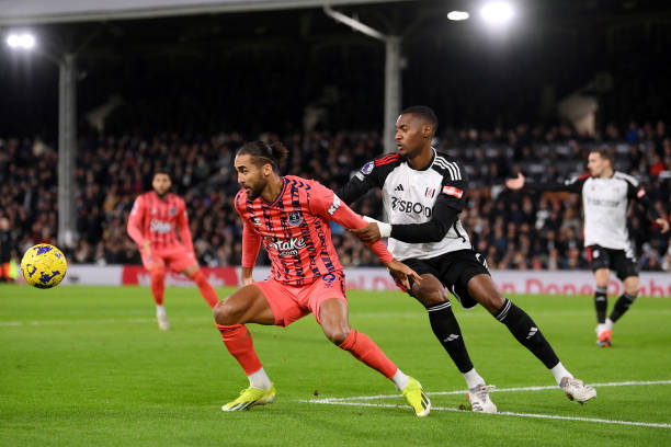 事不仅引人 事不仅引人